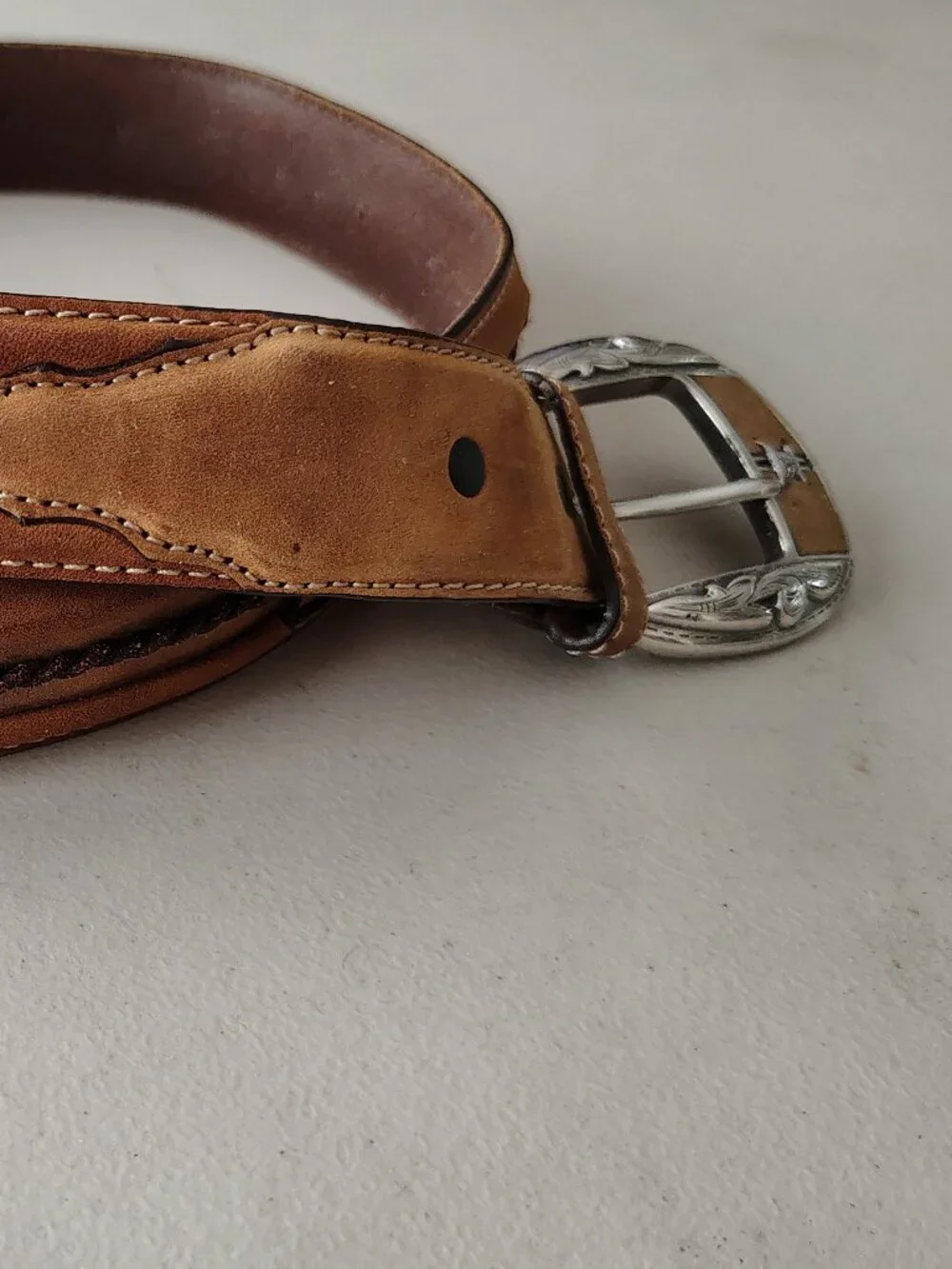 Mens Western Leather Belt. Brown size 38